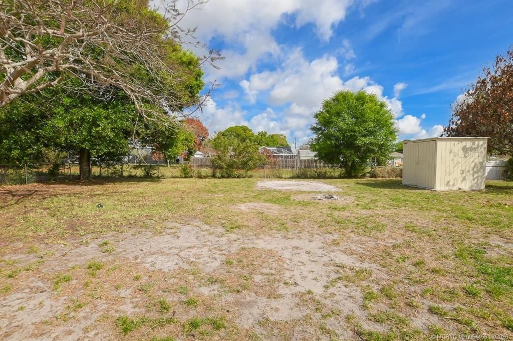 1365 SW Gastador Avenue, Port Saint Lucie, FL 34953 Photo