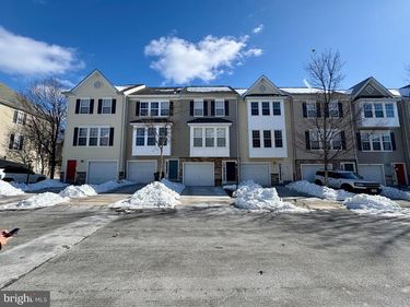 23092 FONTWELL SQUARE, STERLING, VA 20166