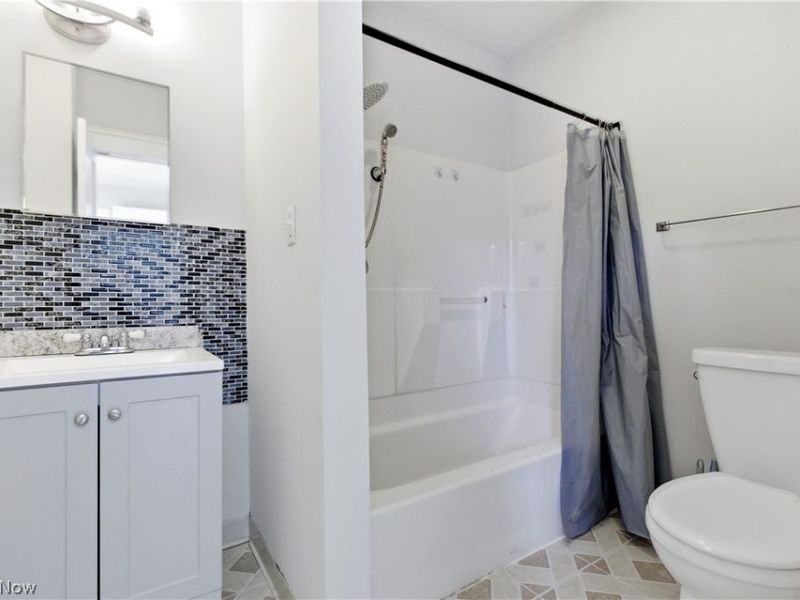 2609 Hood Avenue, Cleveland, OH 44109 Photo 17