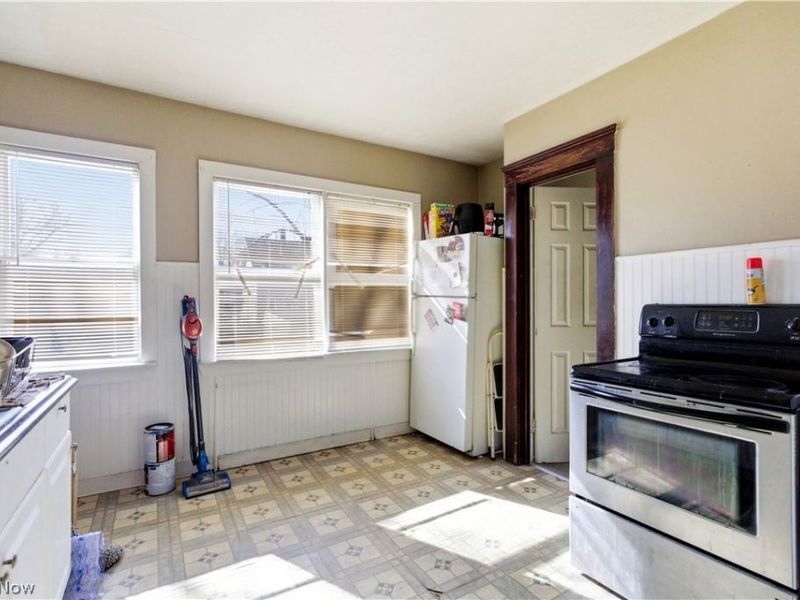 2609 Hood Avenue, Cleveland, OH 44109 Photo 26