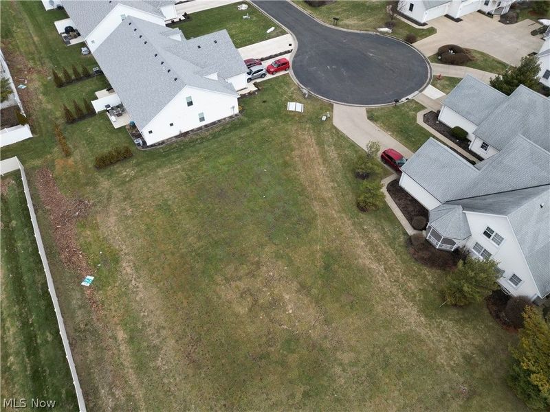 567 Vicksburg Court, Lagrange, OH 44050 Photo 2