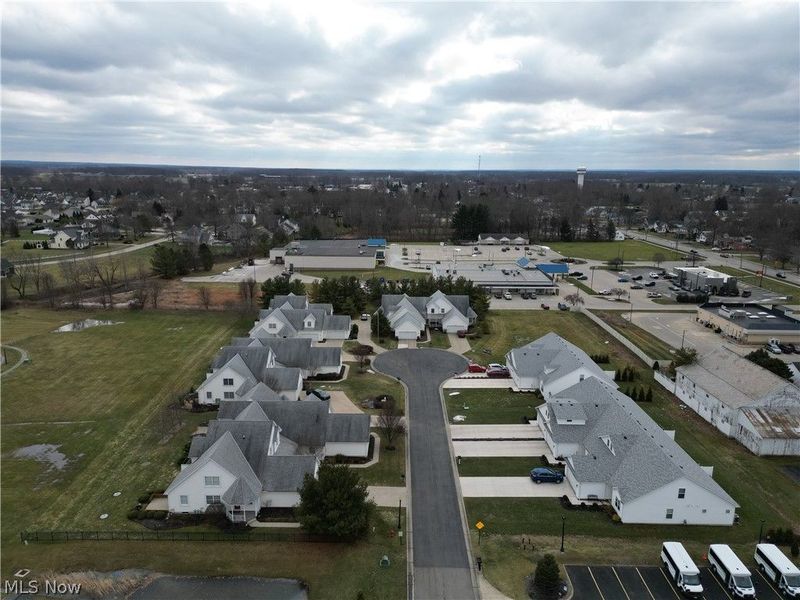 567 Vicksburg Court, Lagrange, OH 44050 Photo 4