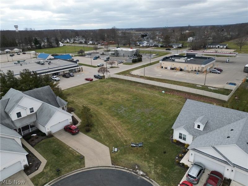 567 Vicksburg Court, Lagrange, OH 44050 Photo 6