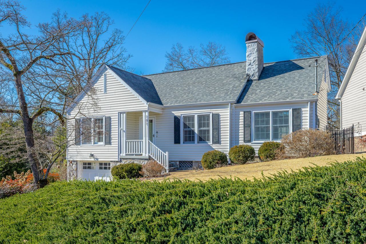 101 Rainbow Circle, Chattanooga, TN 37405 Main Photo