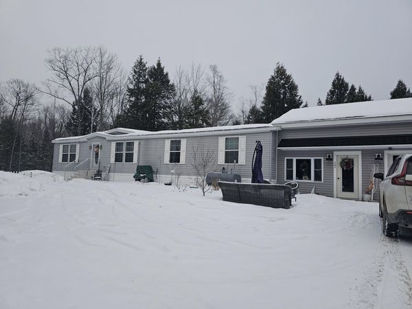 362 Hebron Road, Oxford, ME 04270