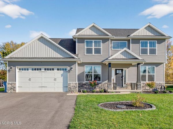 938 Wilkshire Drive, Waterville, OH 43566