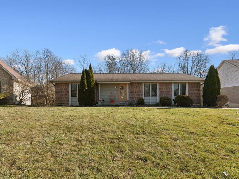 10228 Springbeauty Lane, Springfield Twp., OH 45231 Photo 2