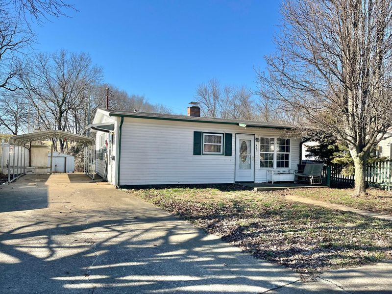 416 Stella Avenue, Circleville, OH 43113 Photo 2