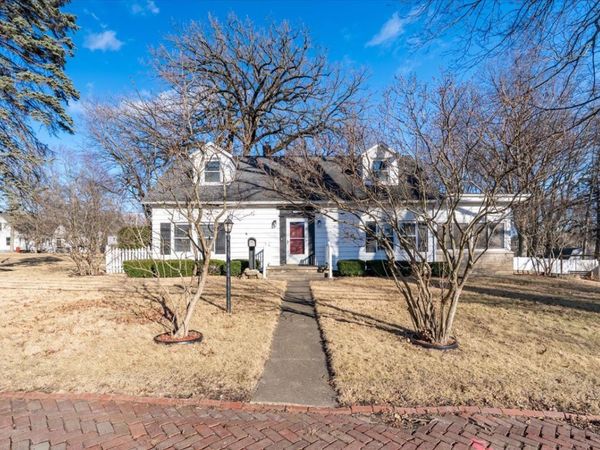 603 S Main Street, Eureka, IL 61530