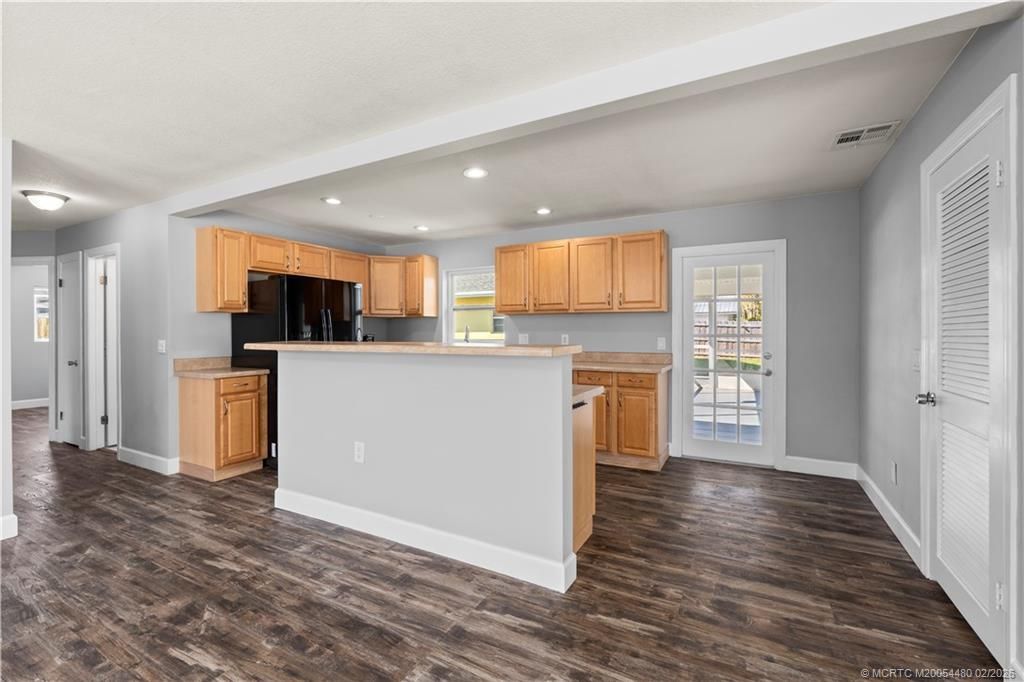 924 SE Dolphin Drive, Stuart, FL 34996 Photo