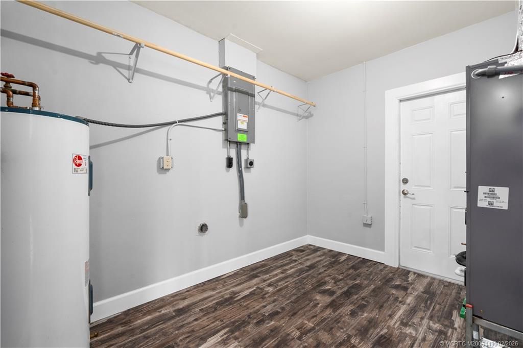 924 SE Dolphin Drive, Stuart, FL 34996 Photo