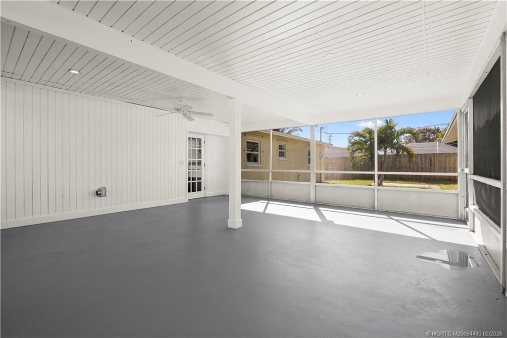 924 SE Dolphin Drive, Stuart, FL 34996 Photo