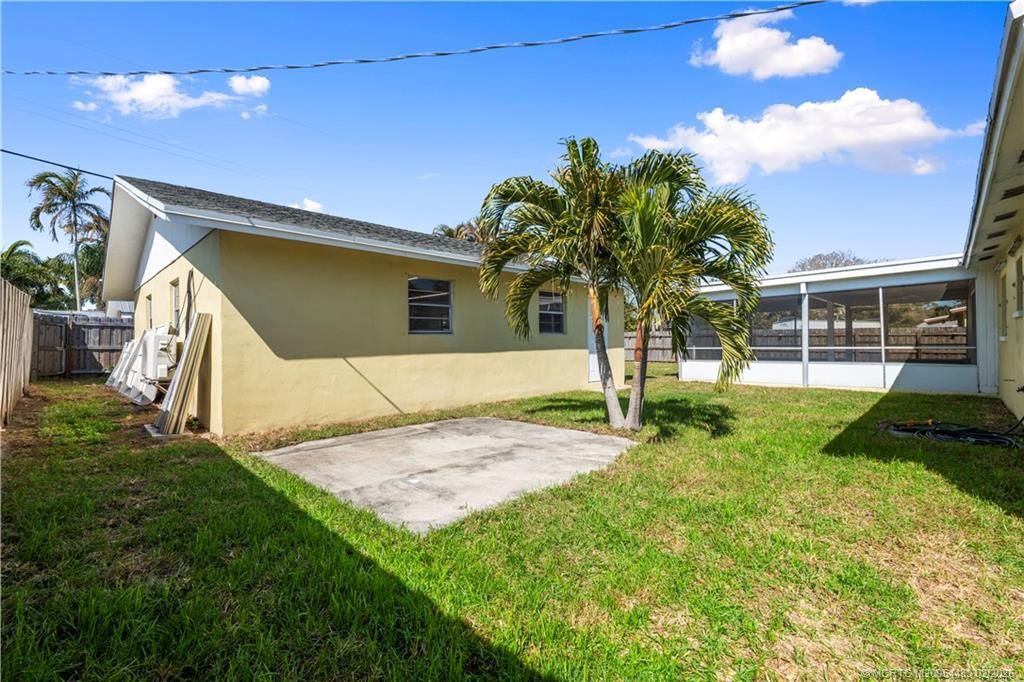 924 SE Dolphin Drive, Stuart, FL 34996 Photo