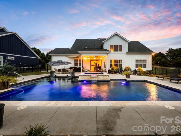 148 Cherry Crossing Lane, Belmont, NC 28012