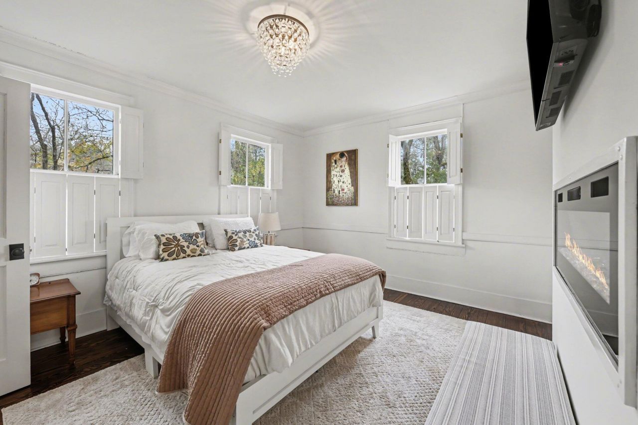 216 W Carolina Avenue Photo 29