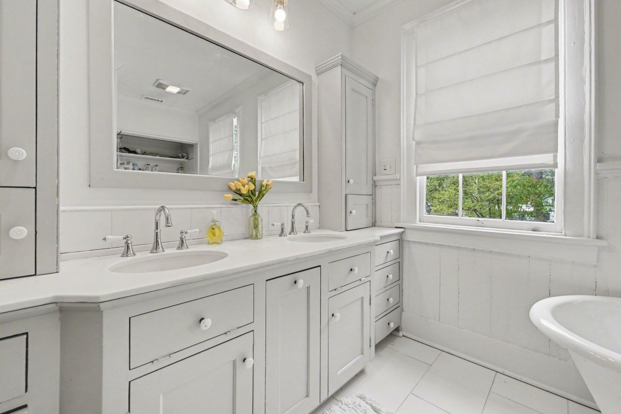 216 W Carolina Avenue Photo 36