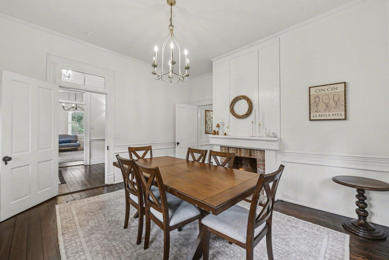 216 W Carolina Avenue Photo 8