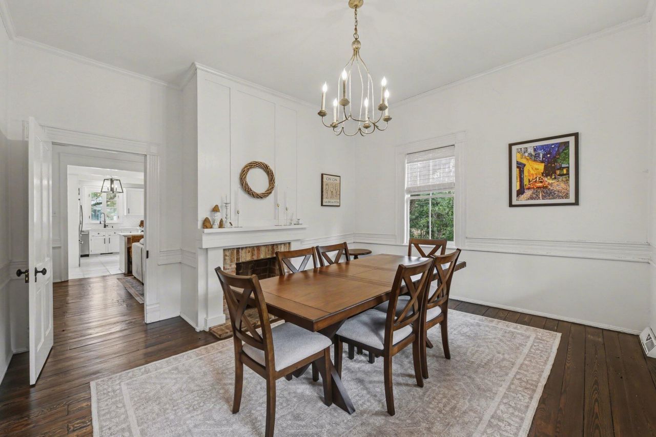 216 W Carolina Avenue Photo 9