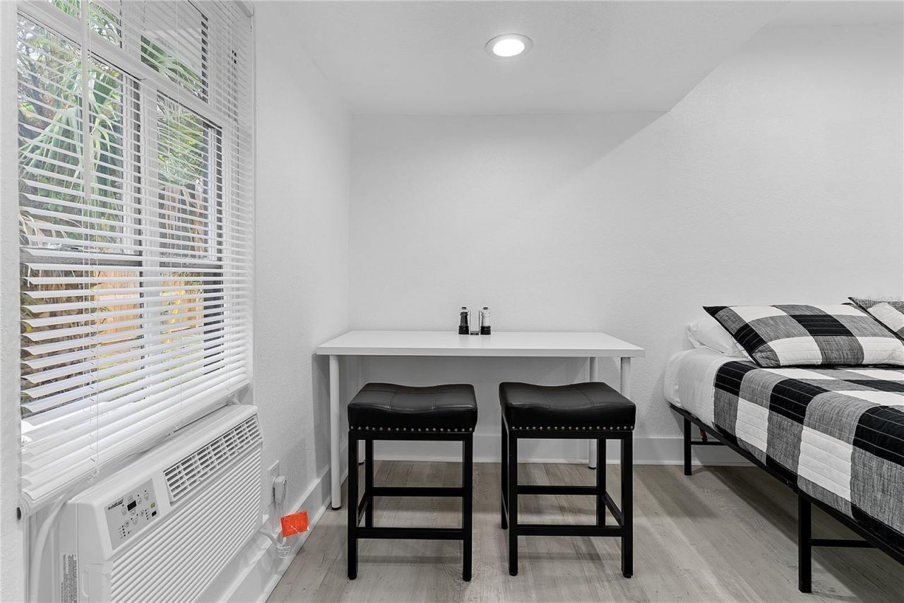 412 E Harwood Street, Orlando, FL 32803 Photo