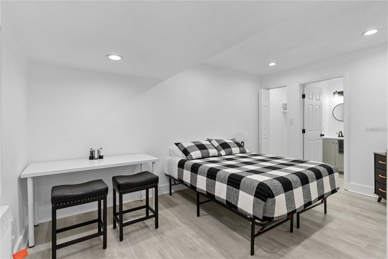 412 E Harwood Street, Orlando, FL 32803 Photo