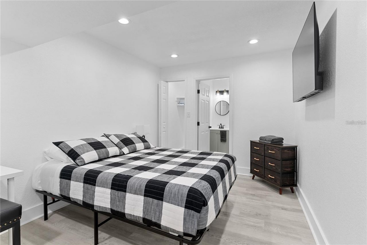 412 E Harwood Street, Orlando, FL 32803 Photo