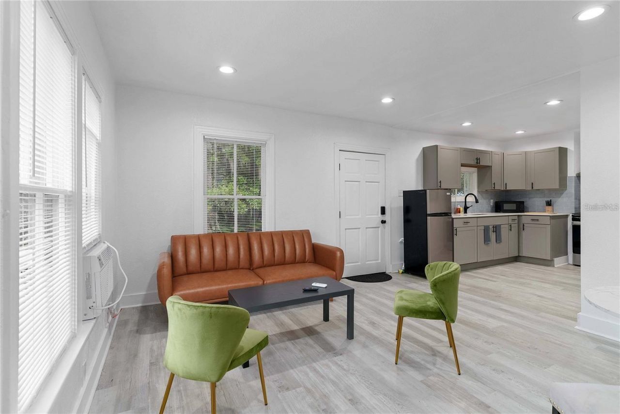 412 E Harwood Street, Orlando, FL 32803 Photo