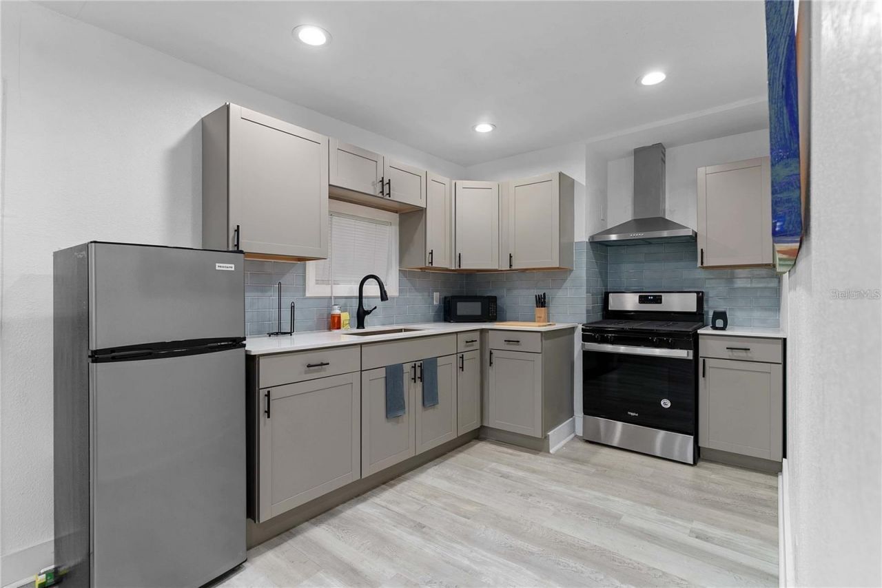 412 E Harwood Street, Orlando, FL 32803 Photo