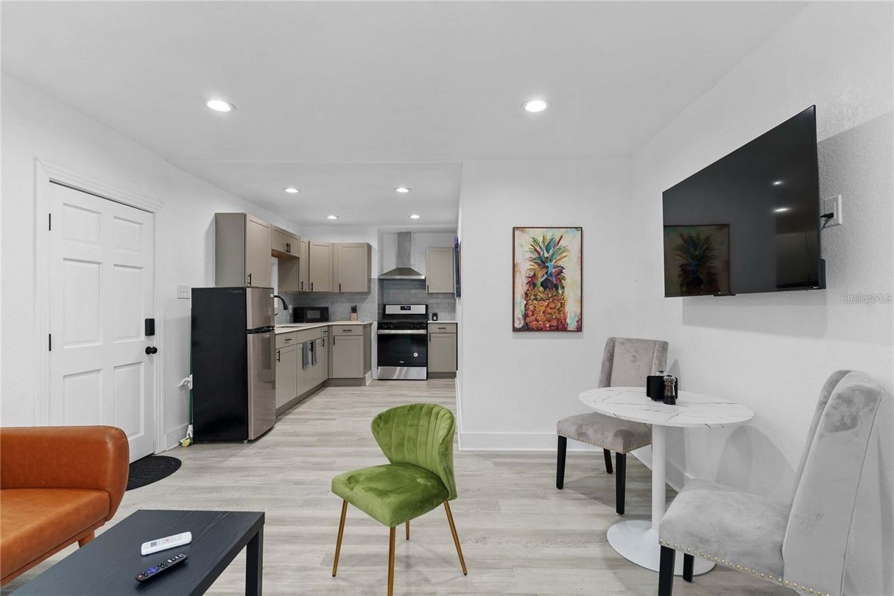 412 E Harwood Street, Orlando, FL 32803 Photo