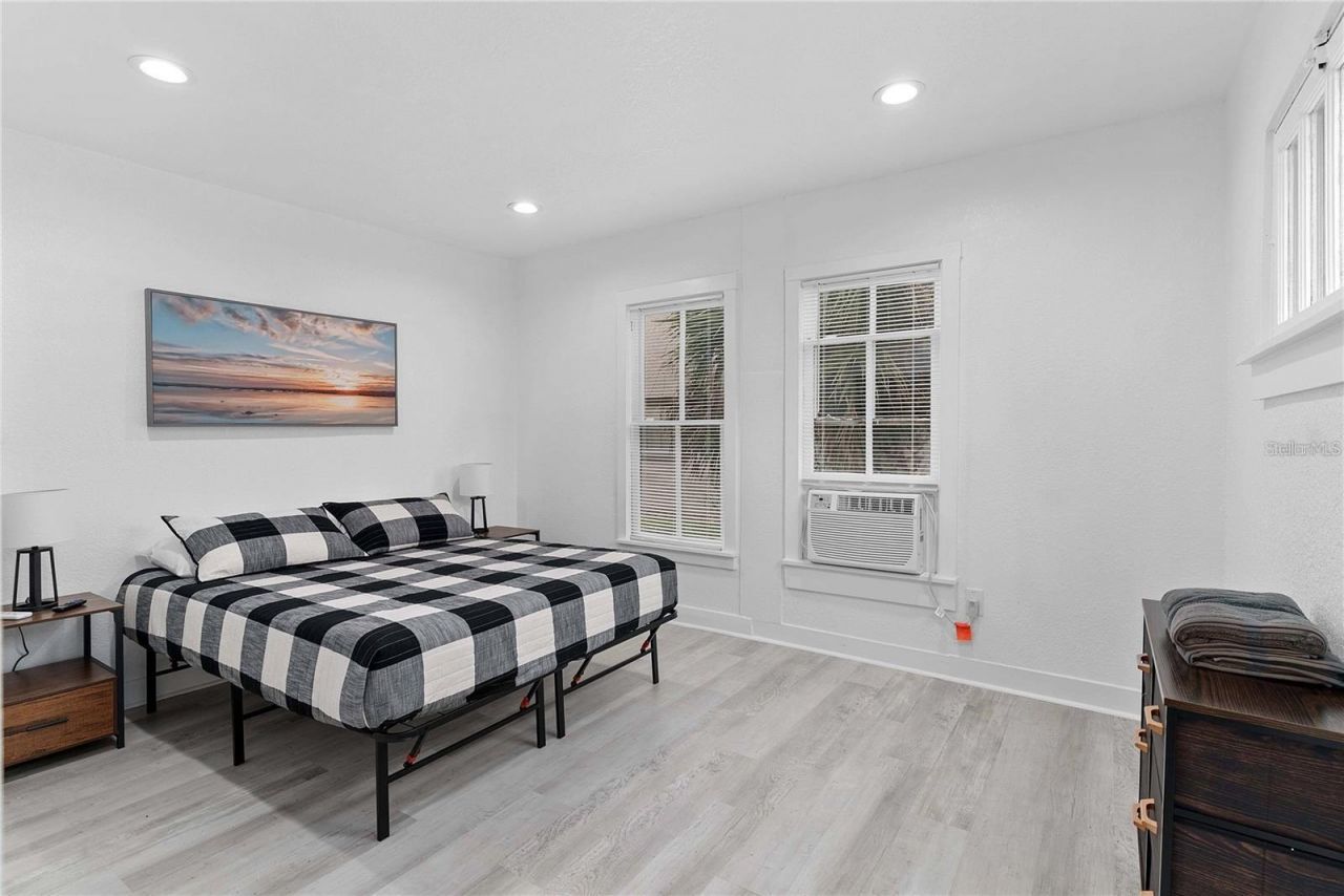 412 E Harwood Street, Orlando, FL 32803 Photo