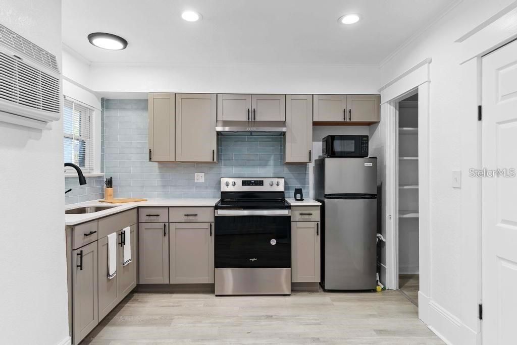 412 E Harwood Street, Orlando, FL 32803 Photo