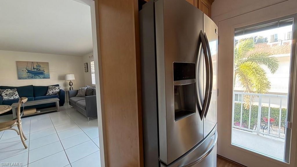 550 Broad Ave S, Unit 550, Naples, FL 34102 Photo