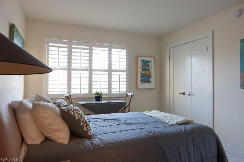 550 Broad Ave S, Unit 550, Naples, FL 34102 Photo