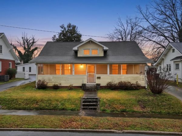 1017 Catawba Street, Kingsport, TN 37660