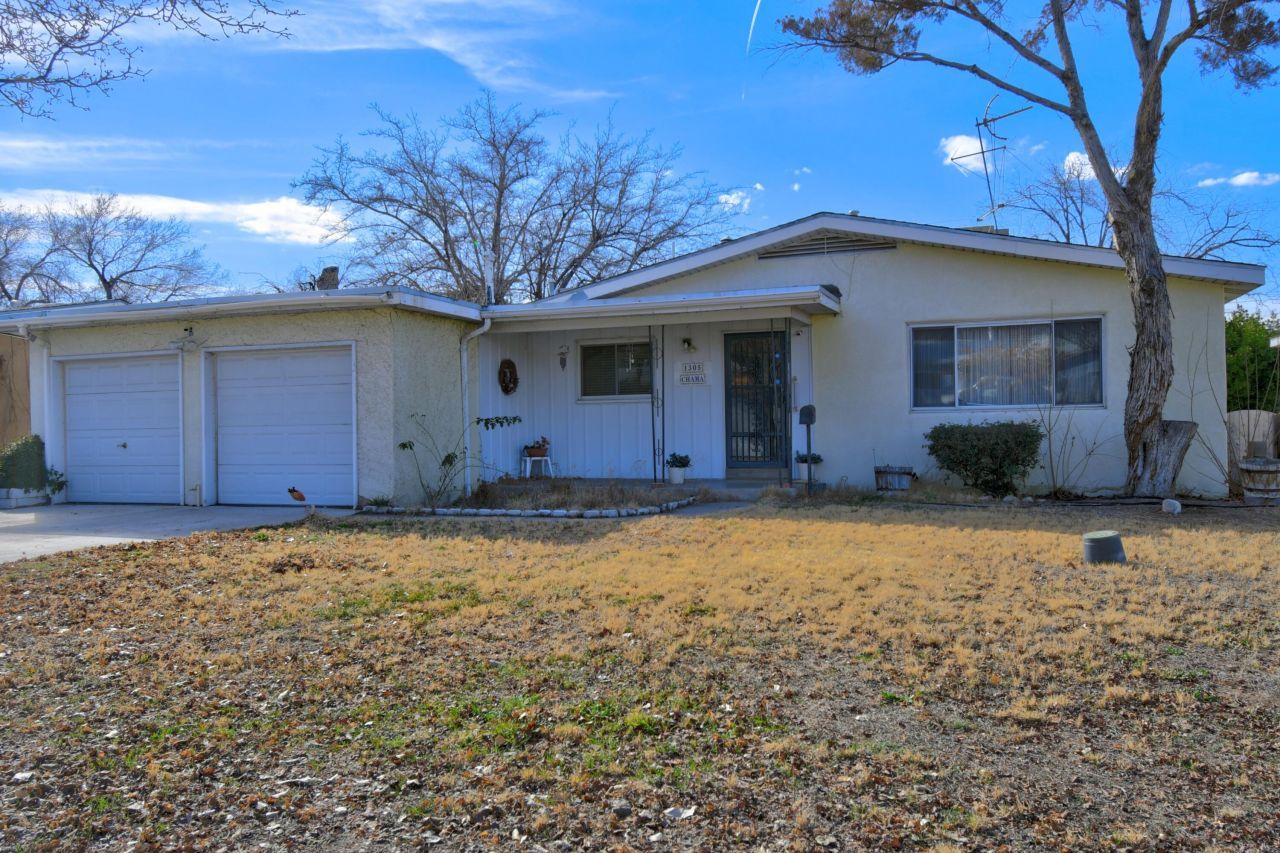 1305 Chama Street Ne, Albuquerque, NM 87110 Main Photo