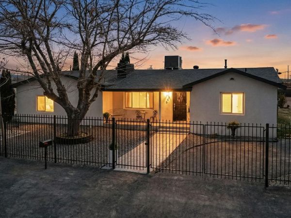 202 Wayne Road NW, Albuquerque, NM 87114