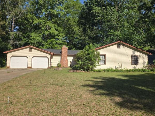1045 Millard Road, Stone Mountain, GA 30088
