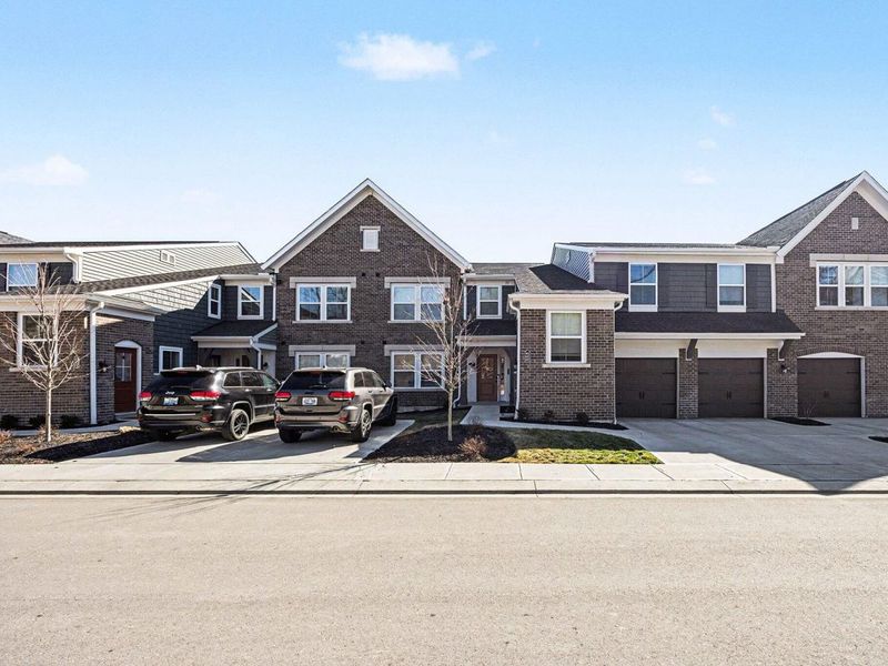 648 Foxhill Drive, Unit 9-203, Crescent Springs, KY 41017 Photo 1