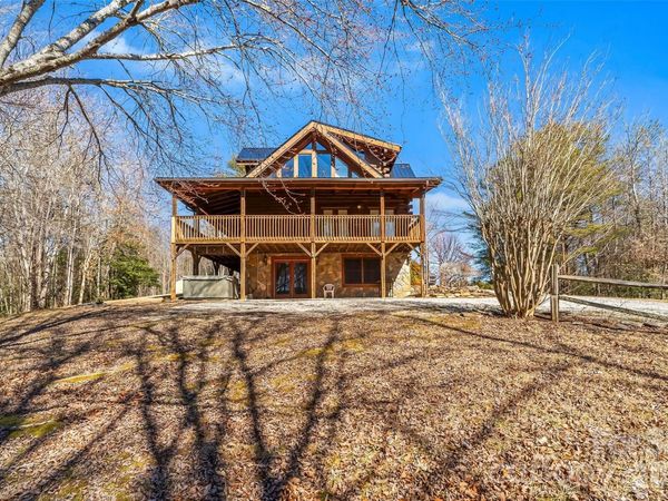 460 Cascades Parkway, Nebo, NC 28761