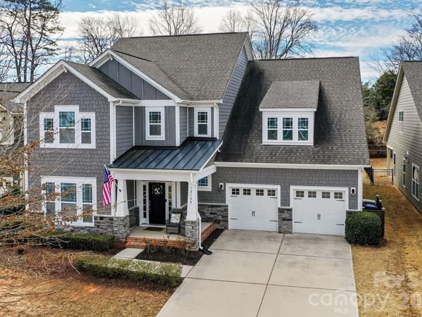 12520 Old Westbury Drive, Cornelius, NC 28031