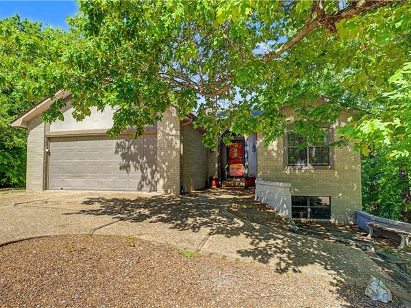 13 Blenheim Lane, Bella Vista, AR 72715