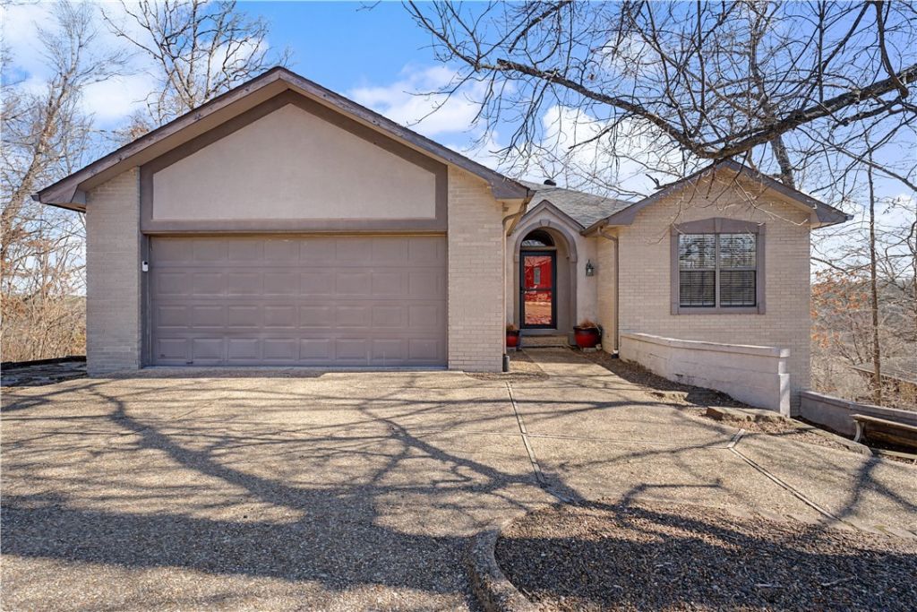 13 Blenheim Lane  Bella Vista, AR 72715