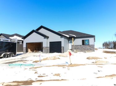 8050 Ephraem Place, Lincoln, NE 68516