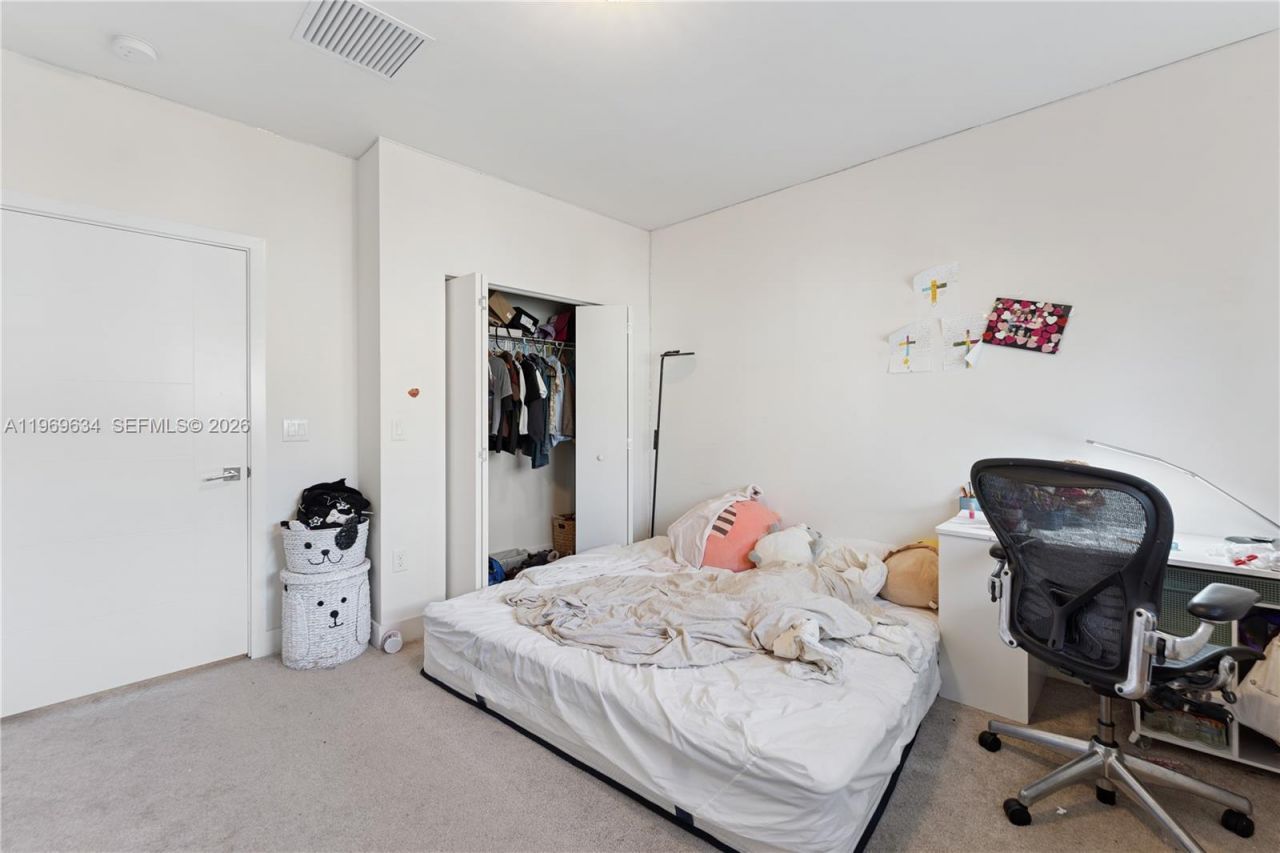 4440 NW 8th Ct , Plantation, FL 33317 Photo