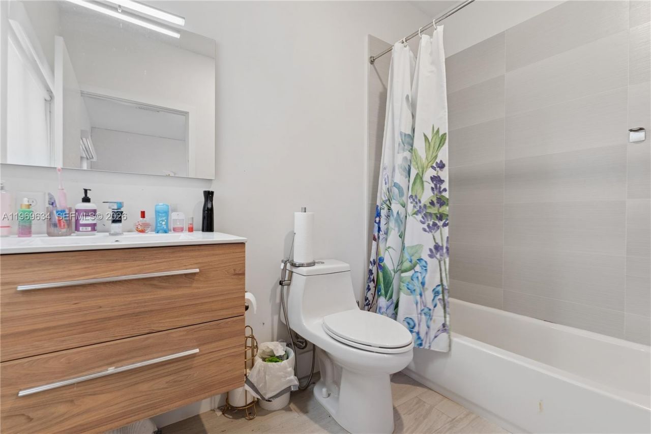 4440 NW 8th Ct , Plantation, FL 33317 Photo