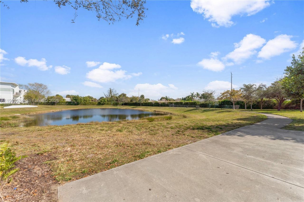 4440 NW 8th Ct , Plantation, FL 33317 Photo