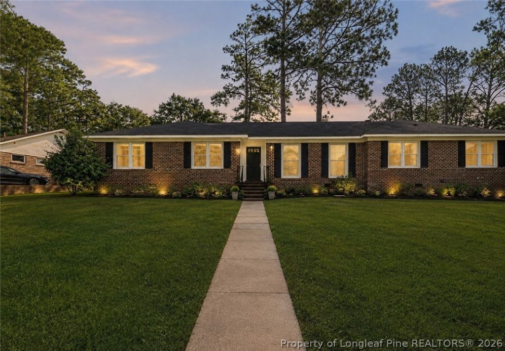 710 Roundtree Drive, Fayetteville, NC 28304 Main Photo