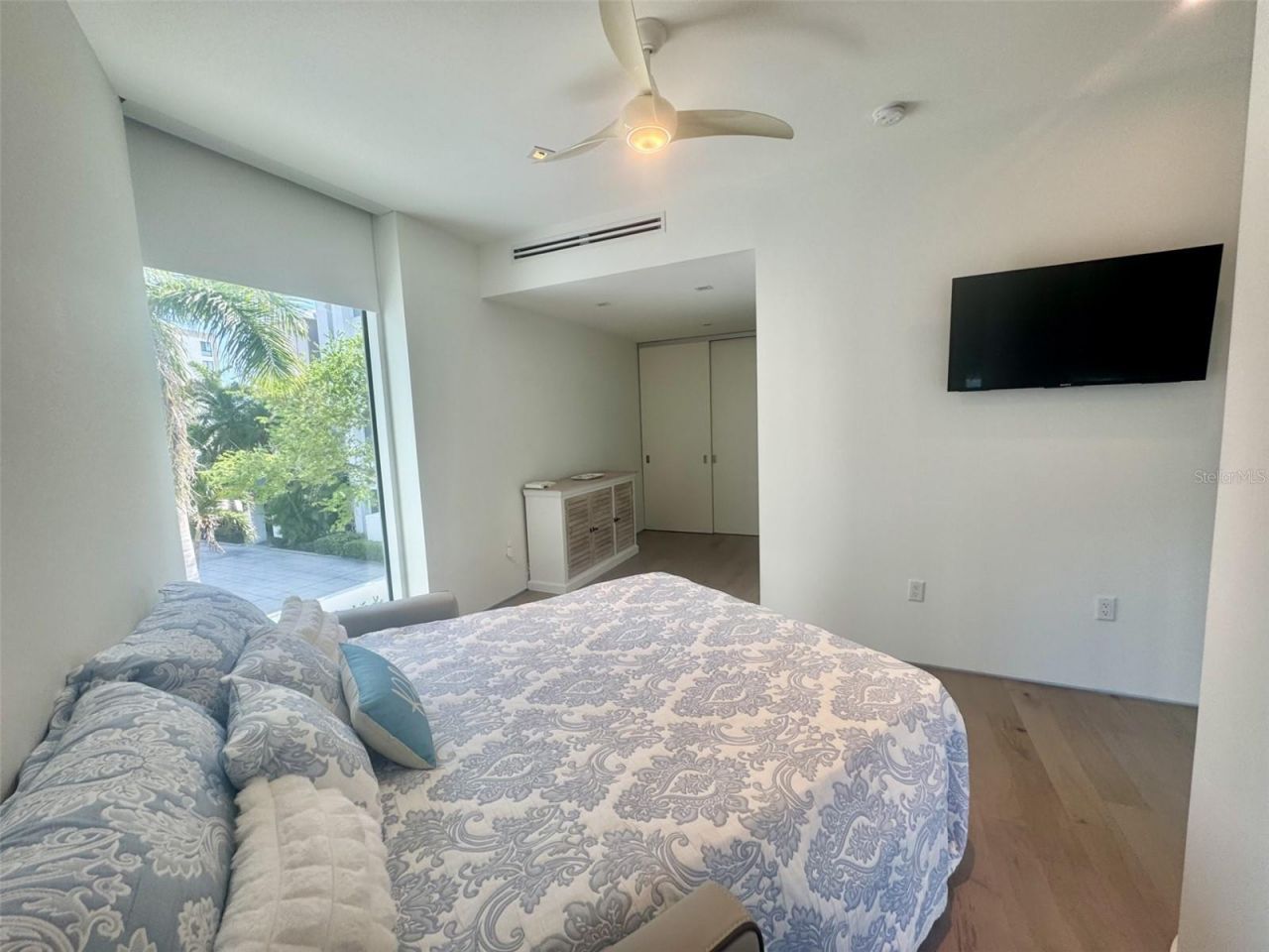 280 Golden Gate Point, Unit 200, Sarasota, FL 34236 Photo