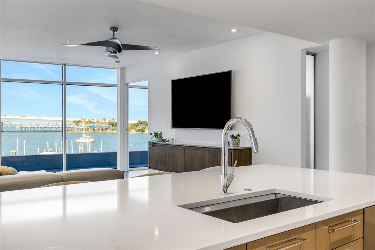 280 Golden Gate Point, Unit 200, Sarasota, FL 34236 Photo