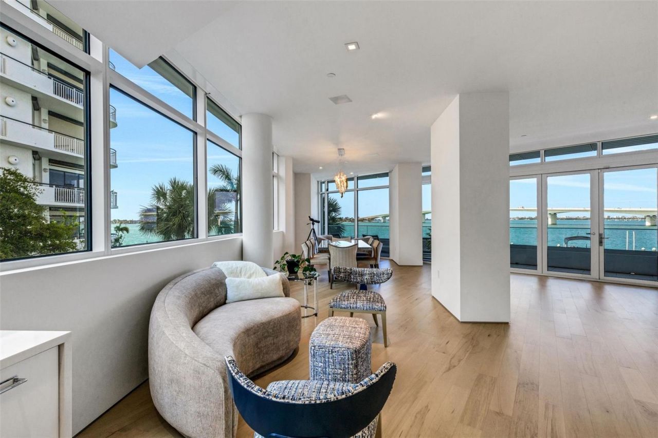 280 Golden Gate Point, Unit 200, Sarasota, FL 34236 Photo