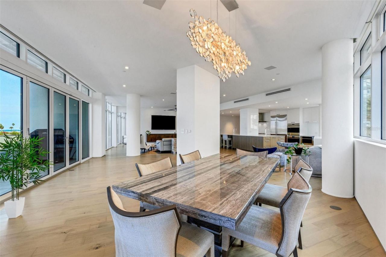 280 Golden Gate Point, Unit 200, Sarasota, FL 34236 Photo